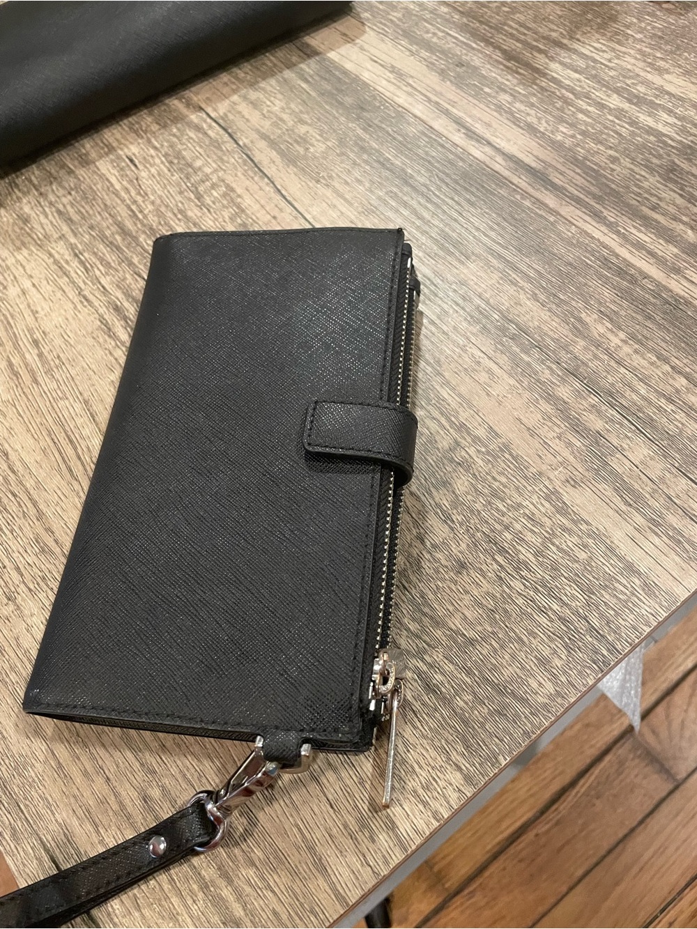 Michael Kors Black Saffiano Zip Wristlet Wallet - Picture 5 of 7